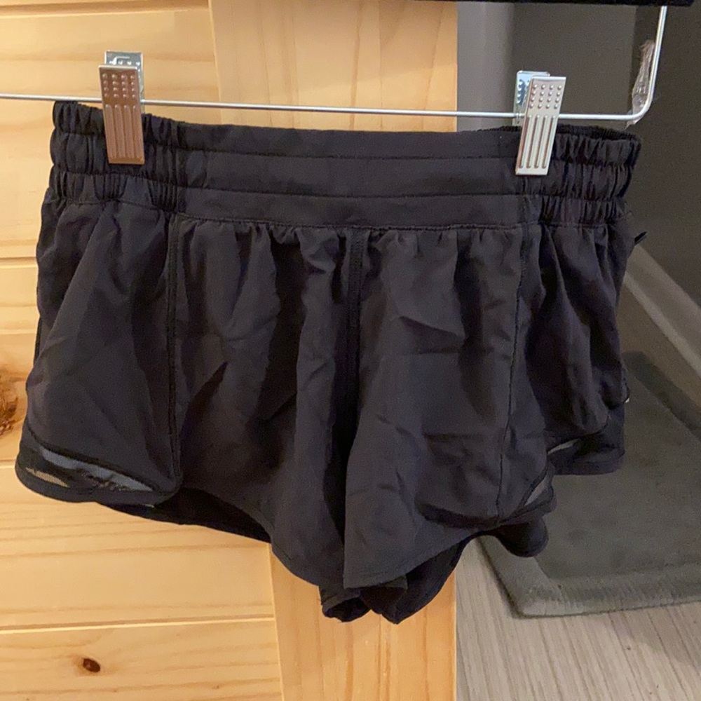 Lululemon hotty hot shorts